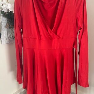 Never worn XL V NECK shirt